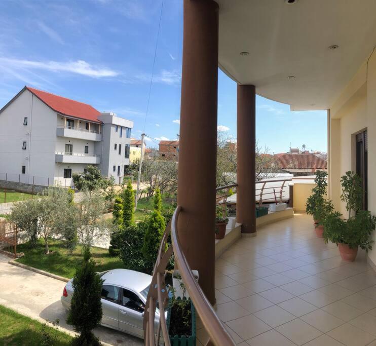 Villa Uklala Kamez Kültér fotó