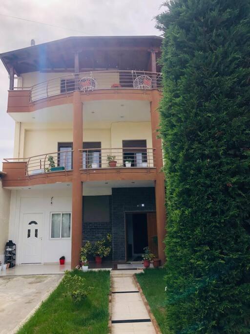 Villa Uklala Kamez Kültér fotó