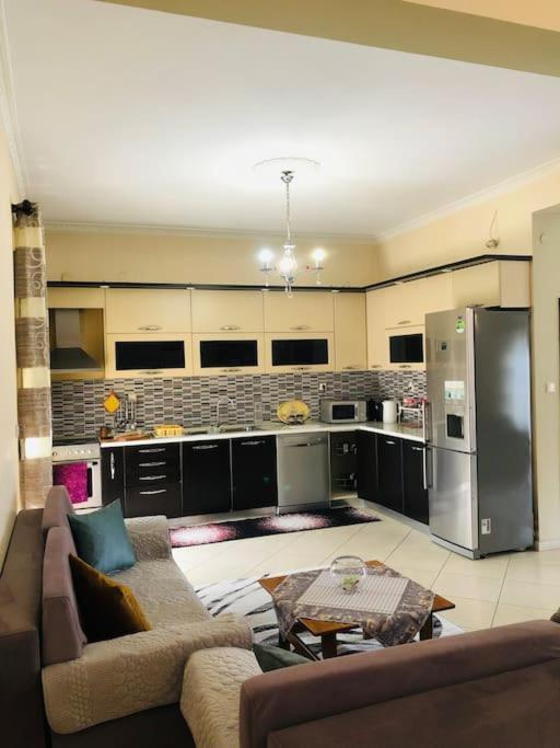 Villa Uklala Kamez Kültér fotó